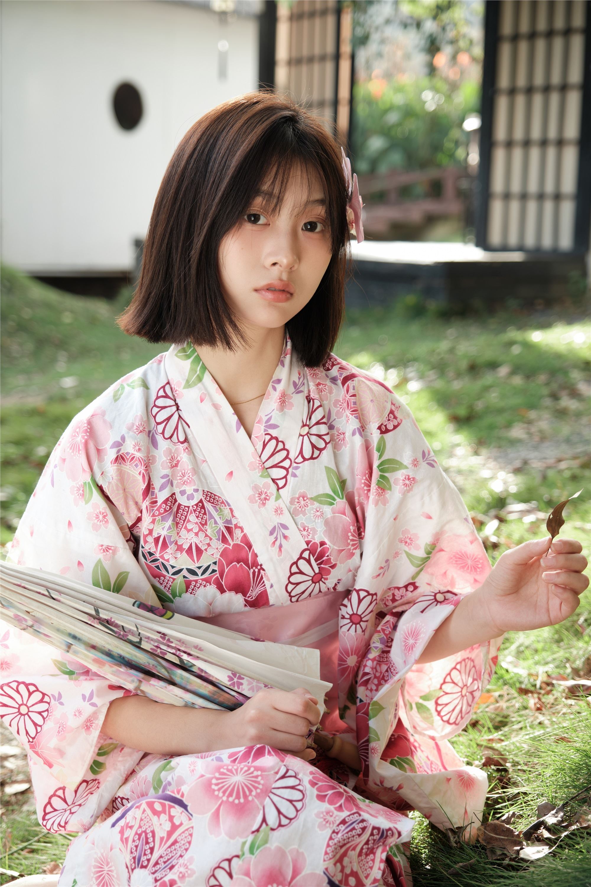 YITUYU艺图语 2025.01.09 和服浴袍 晓晓